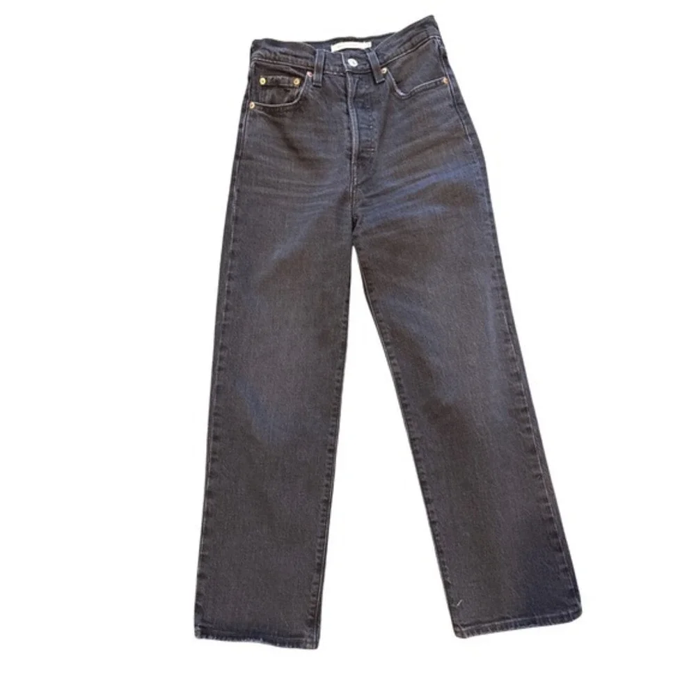 Levi's Ribcage Straight Ankle Jeans Black Wash High Rise Size 24